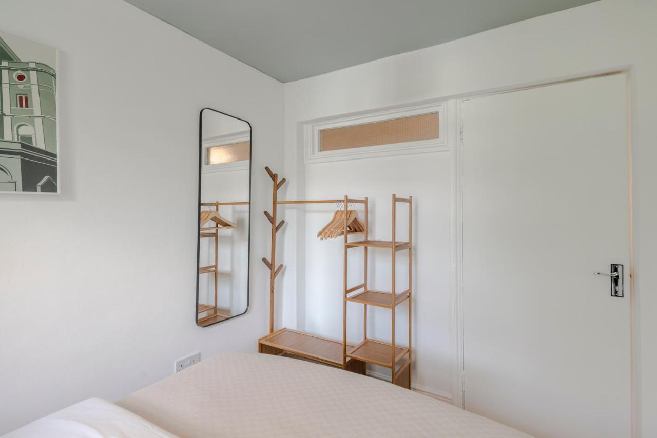 Lux And Spacious 4 Bedroom Apt Camden Лондон Экстерьер фото