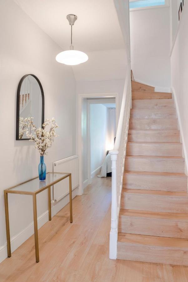 Lux And Spacious 4 Bedroom Apt Camden Лондон Экстерьер фото